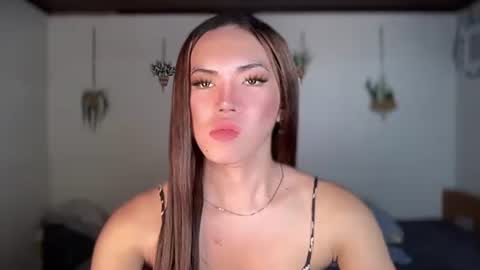 Snapshot of sophia_miller69x chatting on 2, 3, 2025 SOPHIA online show from 2, 3, 2025