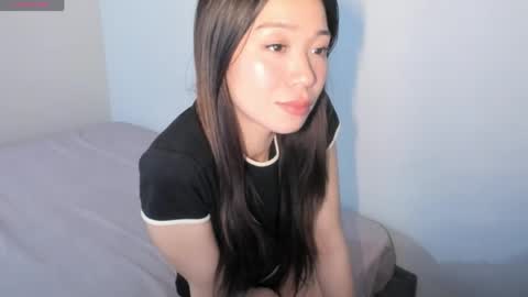 Snapshot of sophia_squirtits chatting on 8, 5, 2026 QUEEN OF SQUIRT online show from 8, 5, 2026