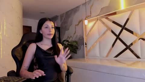sophiadoll_tf online show from 20, 5, 2026