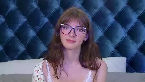 Snapshot of sophiaprove chatting on 1, 3, 2026 SophiaProve online show from 1, 3, 2026