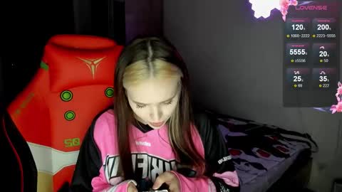 Snapshot of sophie__lambert chatting on 25, 9, 2025 sophie__lambert online show from 25, 9, 2025