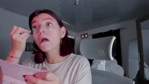 sophie doll online show from 27, 2, 2026