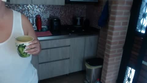 Snapshot of sophie_lopez1 chatting on 15, 6, 2026 Sofa online show from 15, 6, 2026