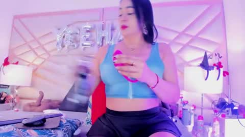 Snapshot of sophie_newton chatting on 14, 7, 2026 sophie_newton online show from 14, 7, 2026