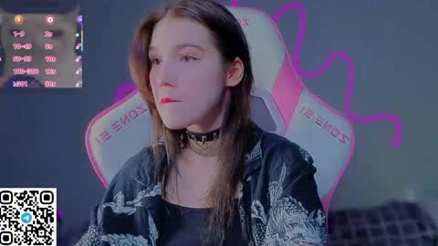 Snapshot of sophie_nomenal_ chatting on 25, 4, 2026 sophie_nomenal_ online show from 25, 4, 2026