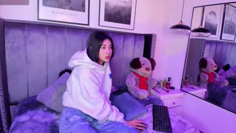 Snapshot of sophie_silverr chatting on 25, 9, 2025 Sophie online show from 25, 9, 2025