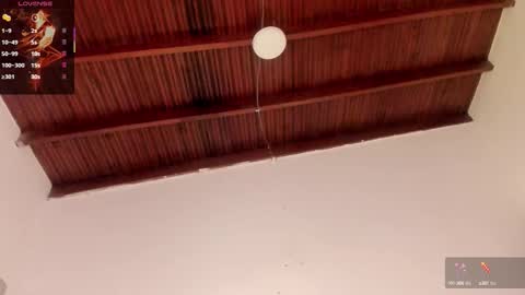 Snapshot of sophie_smith19 chatting on 28, 9, 2025 sophie_smith19 online show from 28, 9, 2025