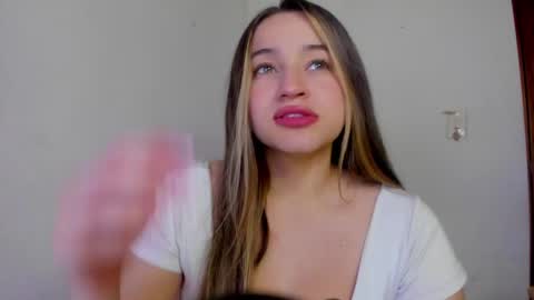 sophie_spencer1 online show from 1, 4, 2026