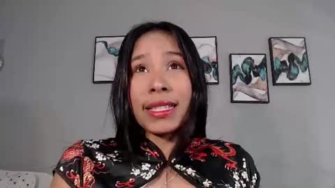Snapshot of sophie_w1 chatting on 3, 8, 2026 sophie_w1 online show from 3, 8, 2026