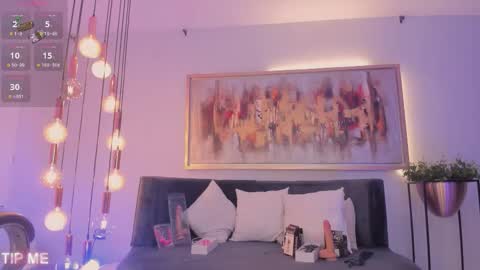 Snapshot of sophiebarnett_ chatting on 15, 10, 2025 Sophie online show from 15, 10, 2025