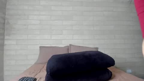 sophiebellucci online show from 8, 6, 2026