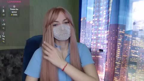 Sophie online show from 18, 3, 2026