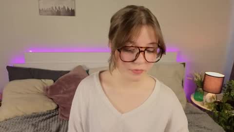 Snapshot of sophieblush chatting on 3, 6, 2026 Sophia online show from 3, 6, 2026