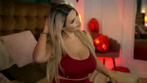 Sophie online show from 19, 9, 2025