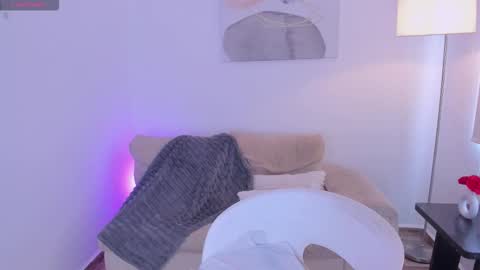 Snapshot of sophiebrownx_ chatting on 22, 11, 2025 Sophie online show from 22, 11, 2025