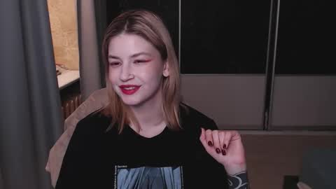 Sophie online show from 6, 3, 2026