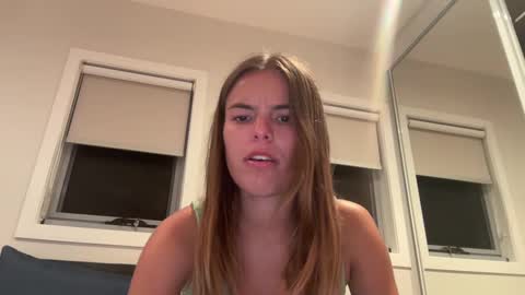Snapshot of sophiedove chatting on 2, 10, 2025 sophiedove online show from 2, 10, 2025