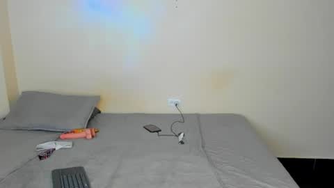 Snapshot of sophiee_veryhot chatting on 31, 3, 2026 sophiee veryhot online show from 31, 3, 2026