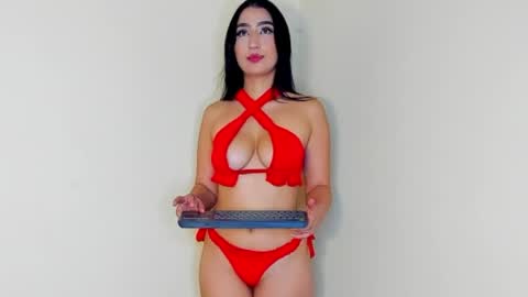 Snapshot of sophiee_veryhot chatting on 24, 4, 2026 sophiee veryhot online show from 24, 4, 2026