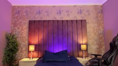 Sofa  online show from 4, 4, 2026