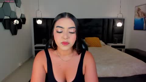 Snapshot of sophielanne chatting on 2, 8, 2026 Sophie online show from 2, 8, 2026