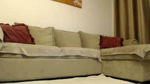 Snapshot of sophieluxe chatting on 5, 6, 2026 sophieluxe online show from 5, 6, 2026