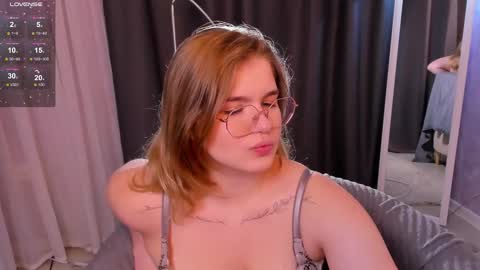 Sophie online show from 28, 10, 2025