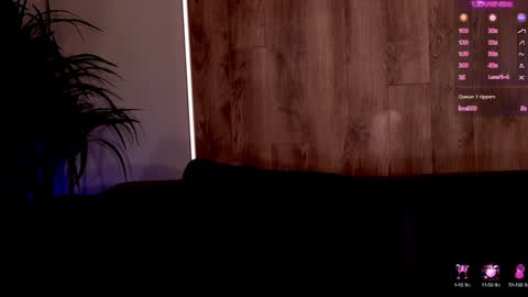 Sophie  Palmer online show from 27, 1, 2025