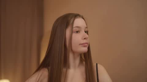 Snapshot of sophiephoria chatting on 13, 2, 2025 Sophie Next stream 3 online show from 13, 2, 2025