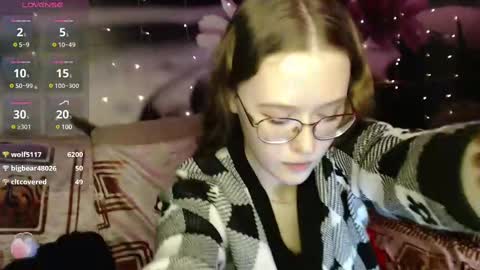 Snapshot of sophiesuvi chatting on 22, 2, 2025 Sophie and my bestie Mandy online show from 22, 2, 2025