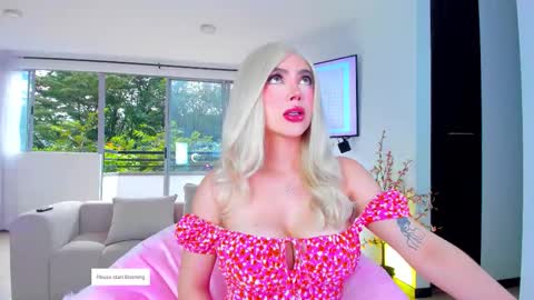 Snapshot of sophijonnes chatting on 9, 1, 2026 YULITZA online show from 9, 1, 2026