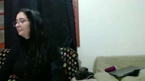 Snapshot of sophirivers chatting on 9, 10, 2025 sophirivers online show from 9, 10, 2025