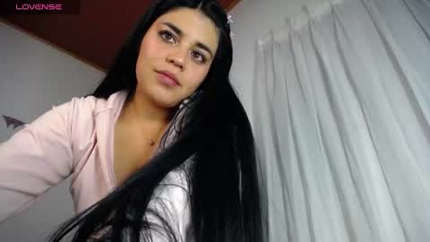 Snapshot of sopphy_white chatting on 14, 6, 2026 Sophy online show from 14, 6, 2026