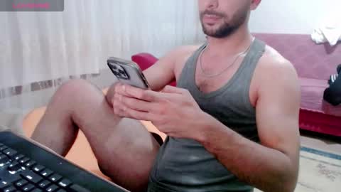 Snapshot of sorrymybadd chatting on 31, 10, 2025 luis online show from 31, 10, 2025