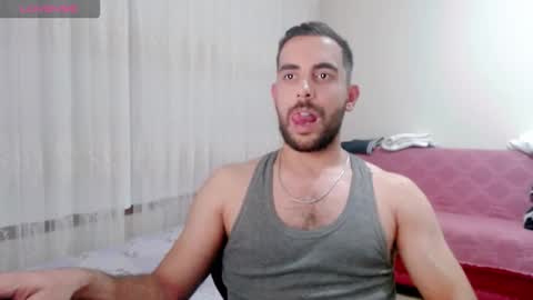 Snapshot of sorrymybadd chatting on 4, 12, 2025 luis online show from 4, 12, 2025