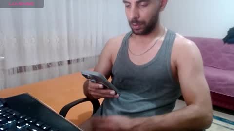 Snapshot of sorrymybadd chatting on 15, 12, 2025 luis online show from 15, 12, 2025