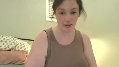 NaughtyMommy online show from 16, 5, 2026