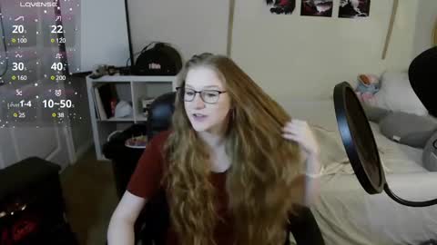 Bunnydathug online show from 19, 2, 2025