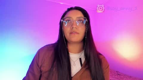 soy_anny_19 online show from 19, 1, 2026