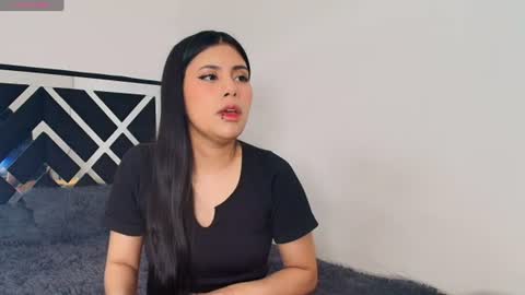 soy_camila01 online show from 18, 6, 2026