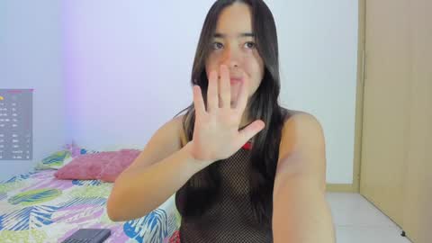 Snapshot of soyamandaa chatting on 6, 2, 2025 Instagram Soyamandaa 1 online show from 6, 2, 2025