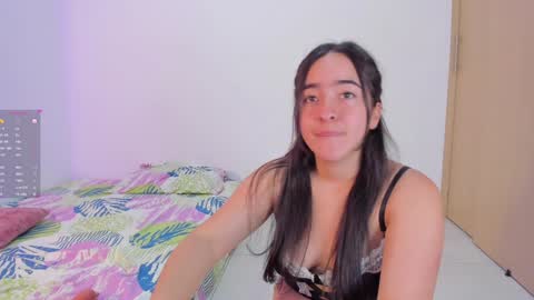 Snapshot of soyamandaa chatting on 9, 2, 2025 Instagram Soyamandaa 1 online show from 9, 2, 2025