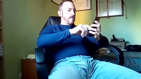 Manu  online show from 19, 1, 2025