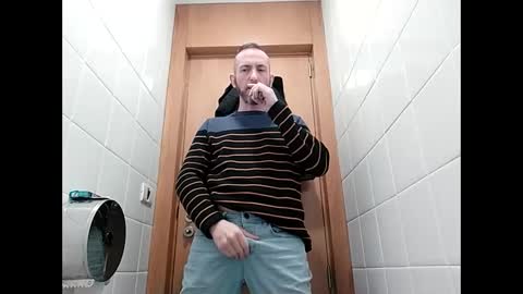 Manu  online show from 5, 2, 2025