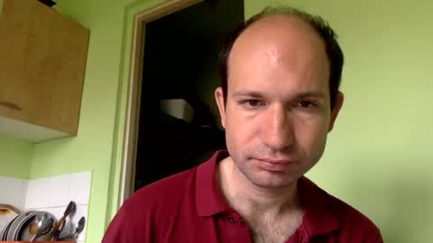 Snapshot of sparei7 chatting on 30, 4, 2026 Snaiky online show from 30, 4, 2026