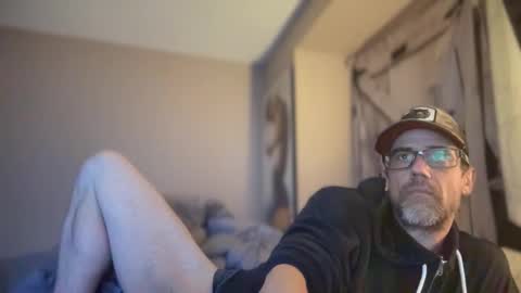 Dad online show from 11, 11, 2025