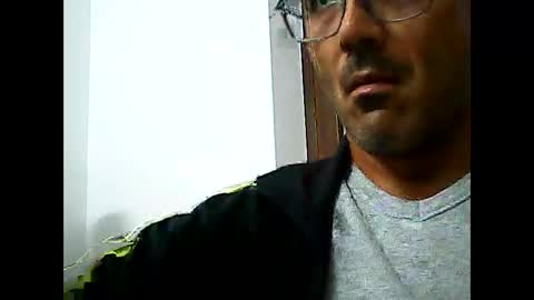 Snapshot of speed0800 chatting on 17, 10, 2025 Speed online show from 17, 10, 2025