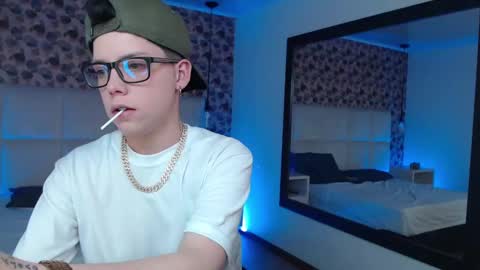 spencerm_ online show from 20, 10, 2025