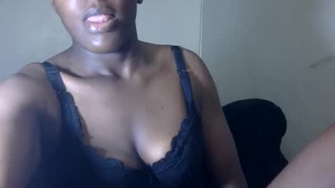 Snapshot of spenser_2 chatting on 22, 5, 2026 spenser online show from 22, 5, 2026