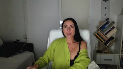 Carla online show from 3, 10, 2025